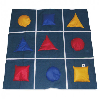 Color and shape weighted game